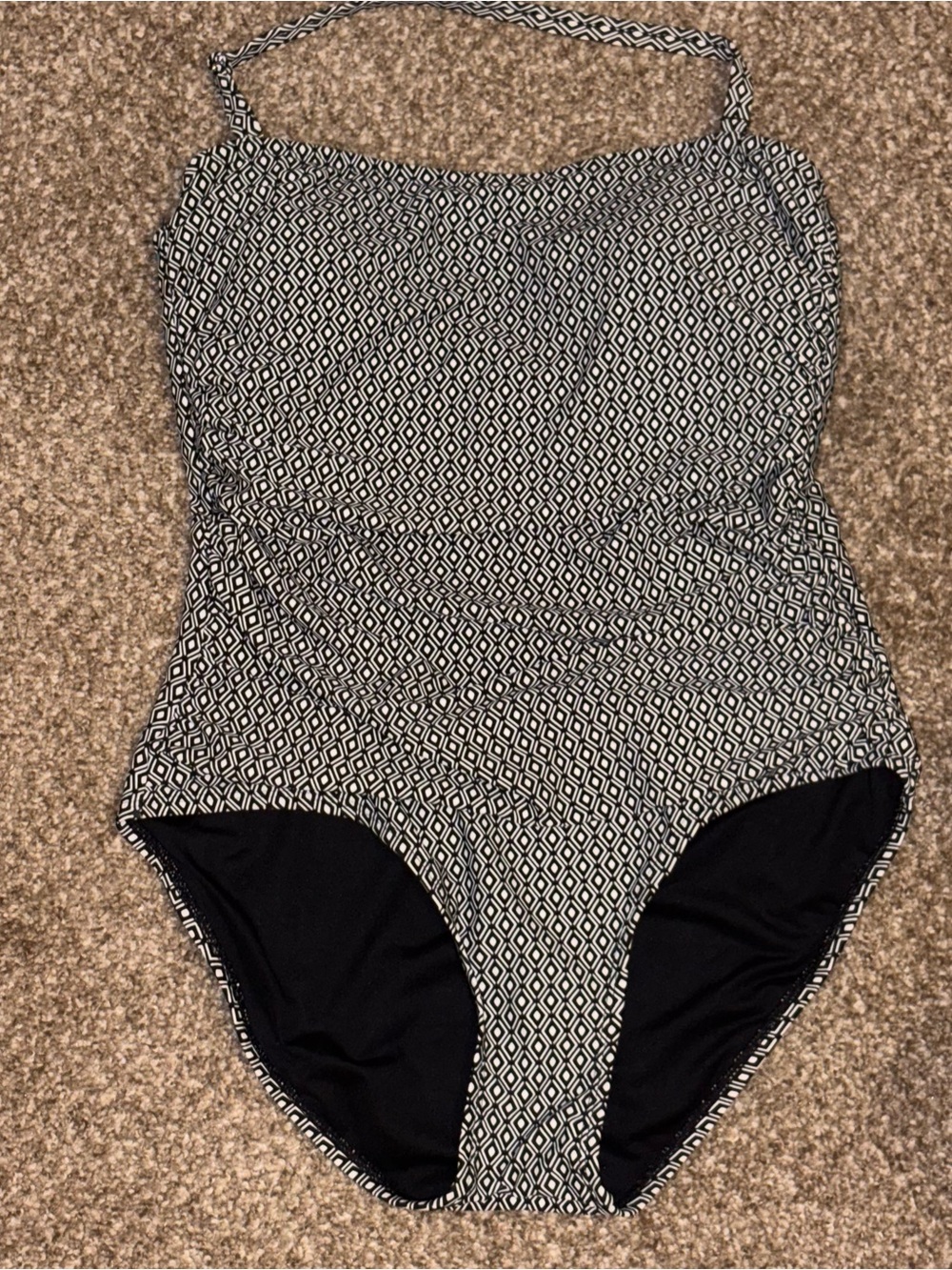 DKNY One Piece Swimsuit XL NWT Black White Geometric Print Shirred Tummy Control